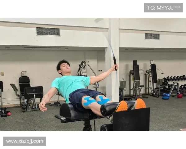 孙杨家的冰箱里塞满蛋白粉，邻居以为他开了个健身房